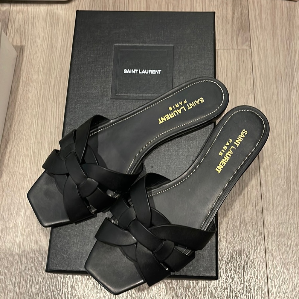 Saint Laurent Black Sandals